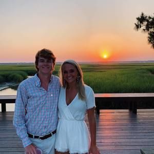 Meet your Posher, Caroline